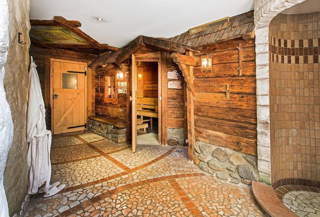 Hotel Hasenauer 4 Sterne Superior Saalbach-Hinterglemm Exterior photo